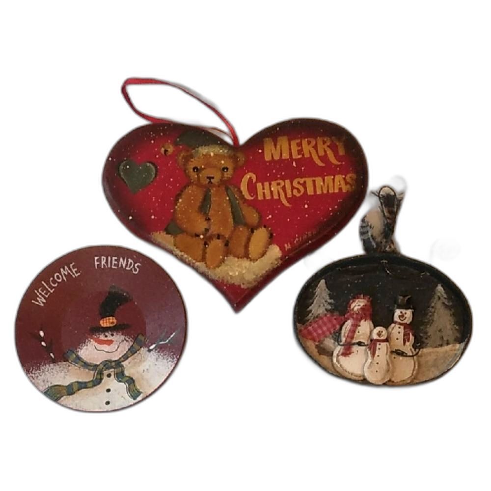 Rustic Christmas Ornament And Decor lot of 3